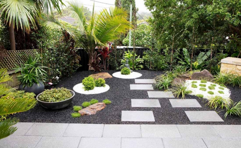 Zen philosophy in the garden